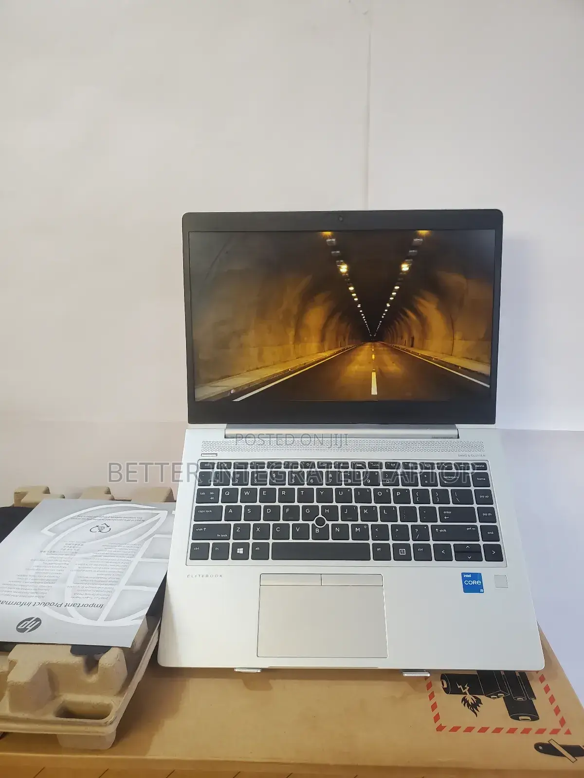 New Laptop HP EliteBook 725 G4 8GB Intel Core i5 SSD 1T