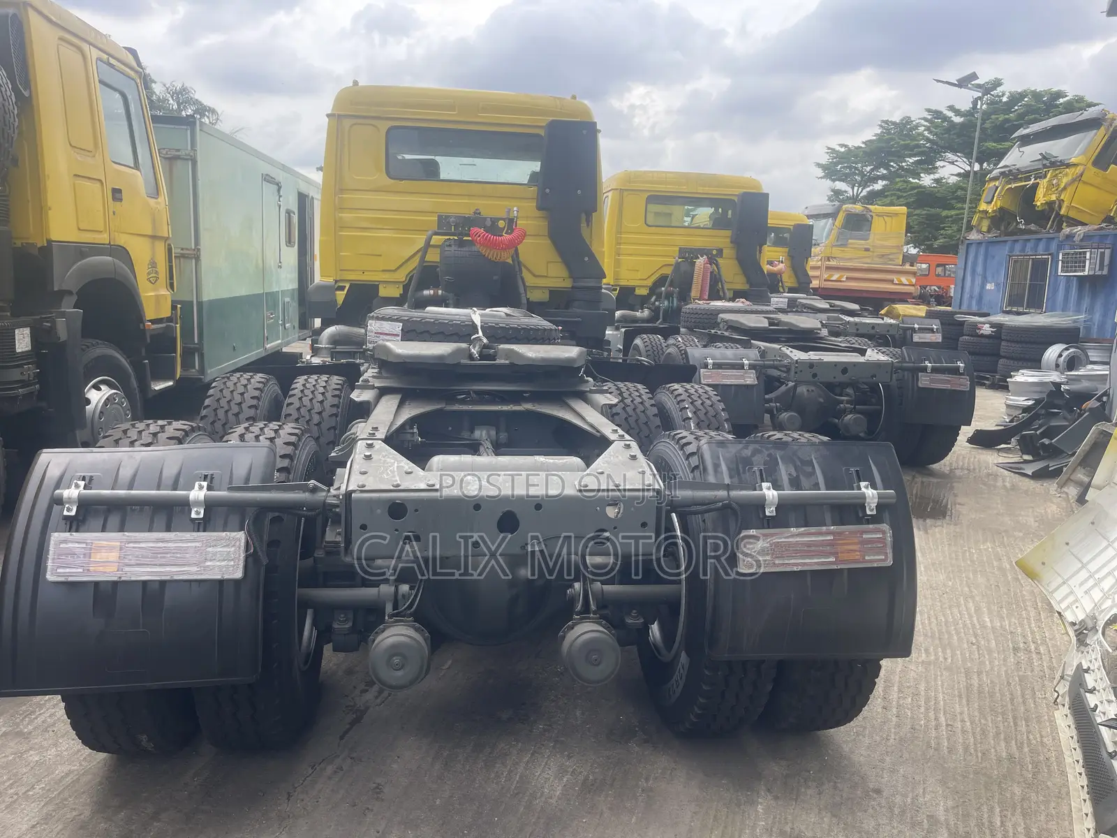 Foreign Used Howo Truck Head 2022 Yellow