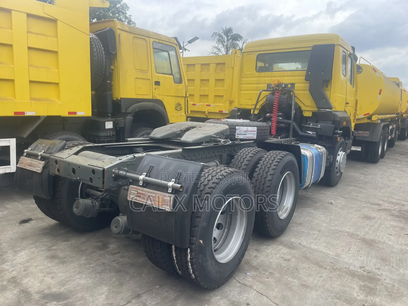 Foreign Used Howo Truck Tractor Head (Covid- 19) 371hp.