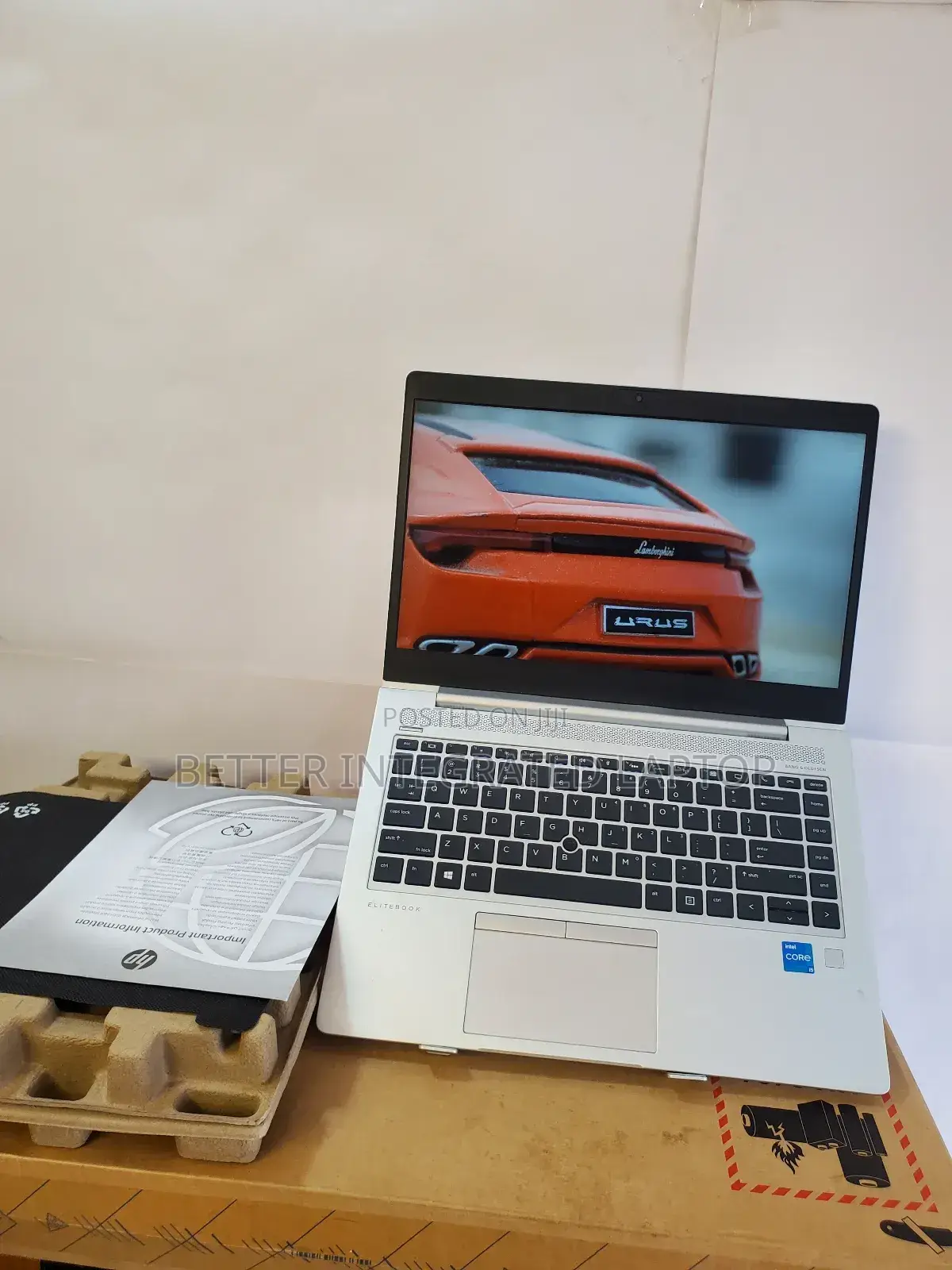 New Laptop HP EliteBook 735 8GB Intel Core i5 SSD 1T