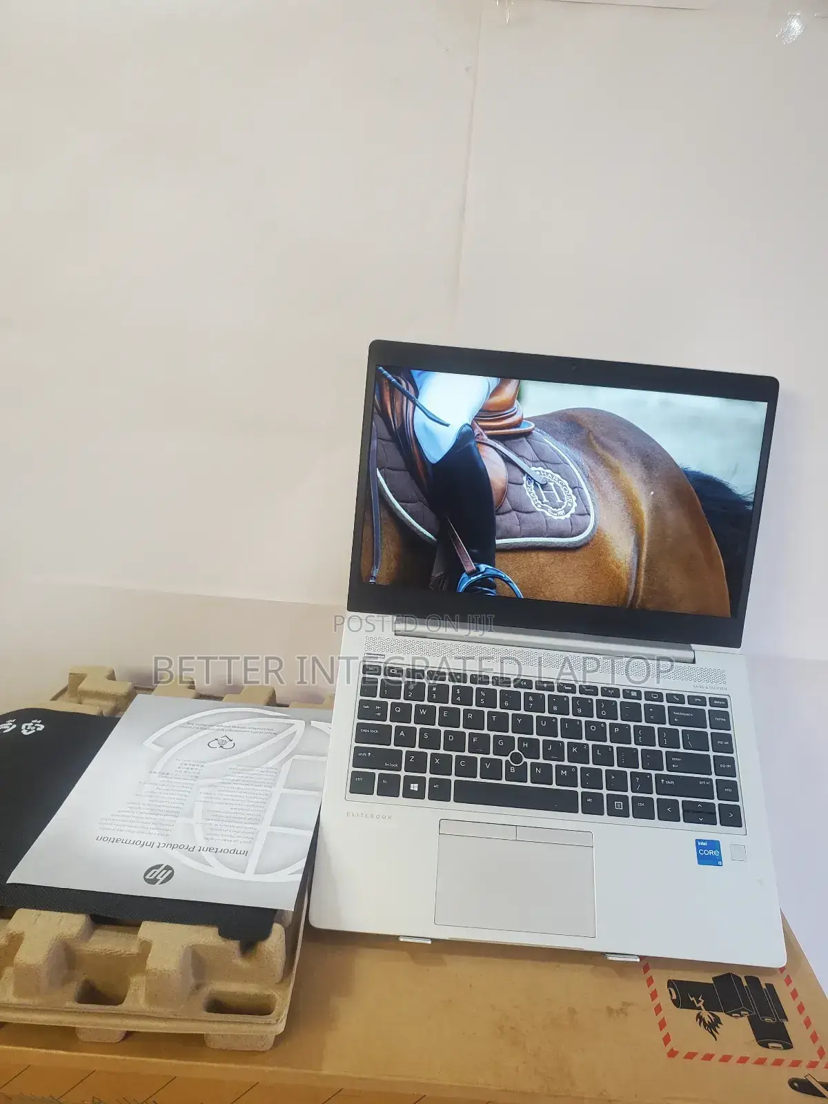 New Laptop HP EliteBook 735 G5 16GB Intel Core I5 SSD 256GB