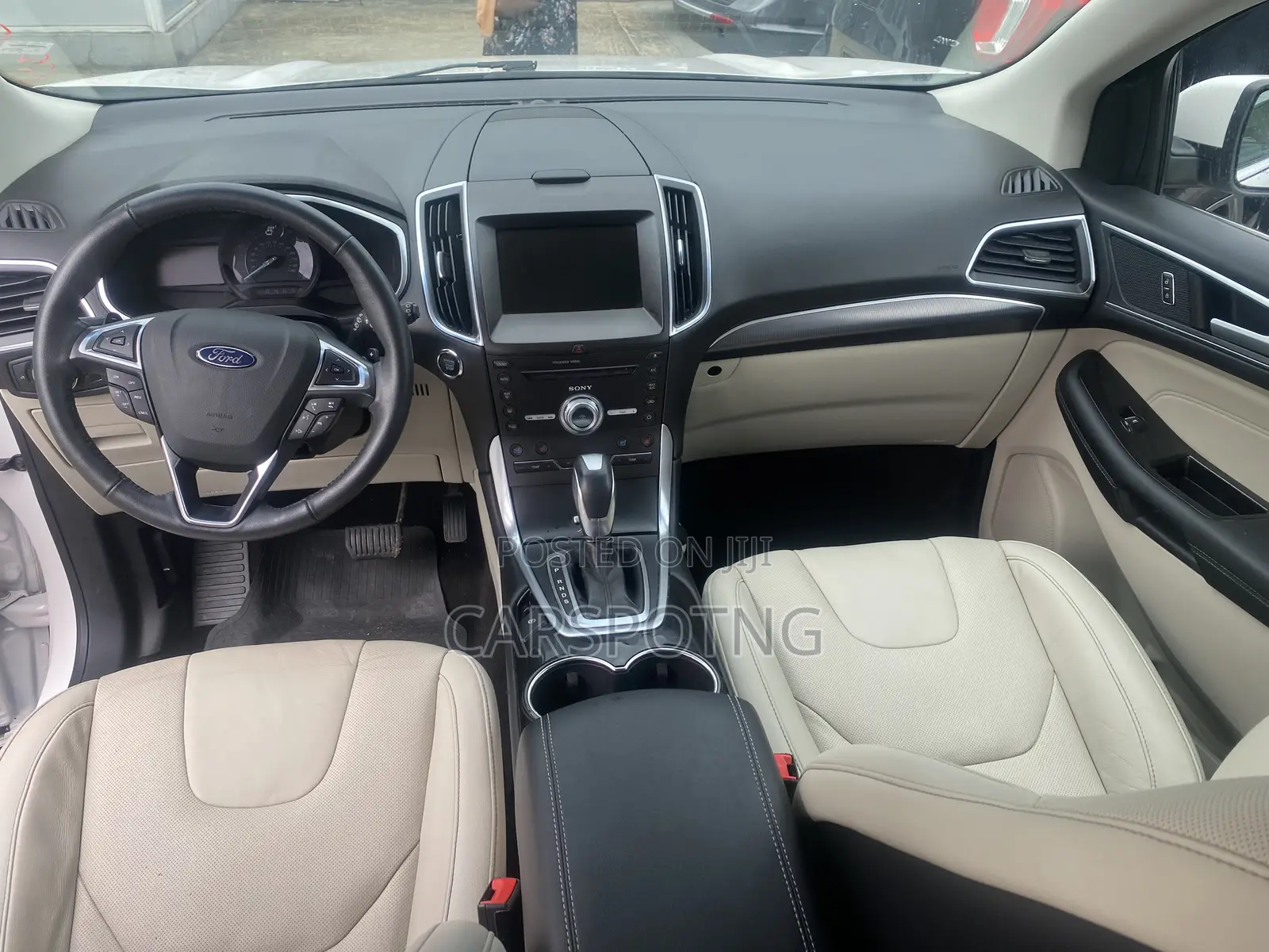 Ford Edge Titanium 4dr AWD 2017 White