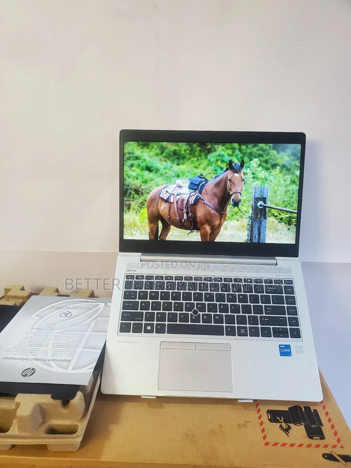 New Laptop HP EliteBook 735 G5 8GB Intel Core i5 SSD 1T