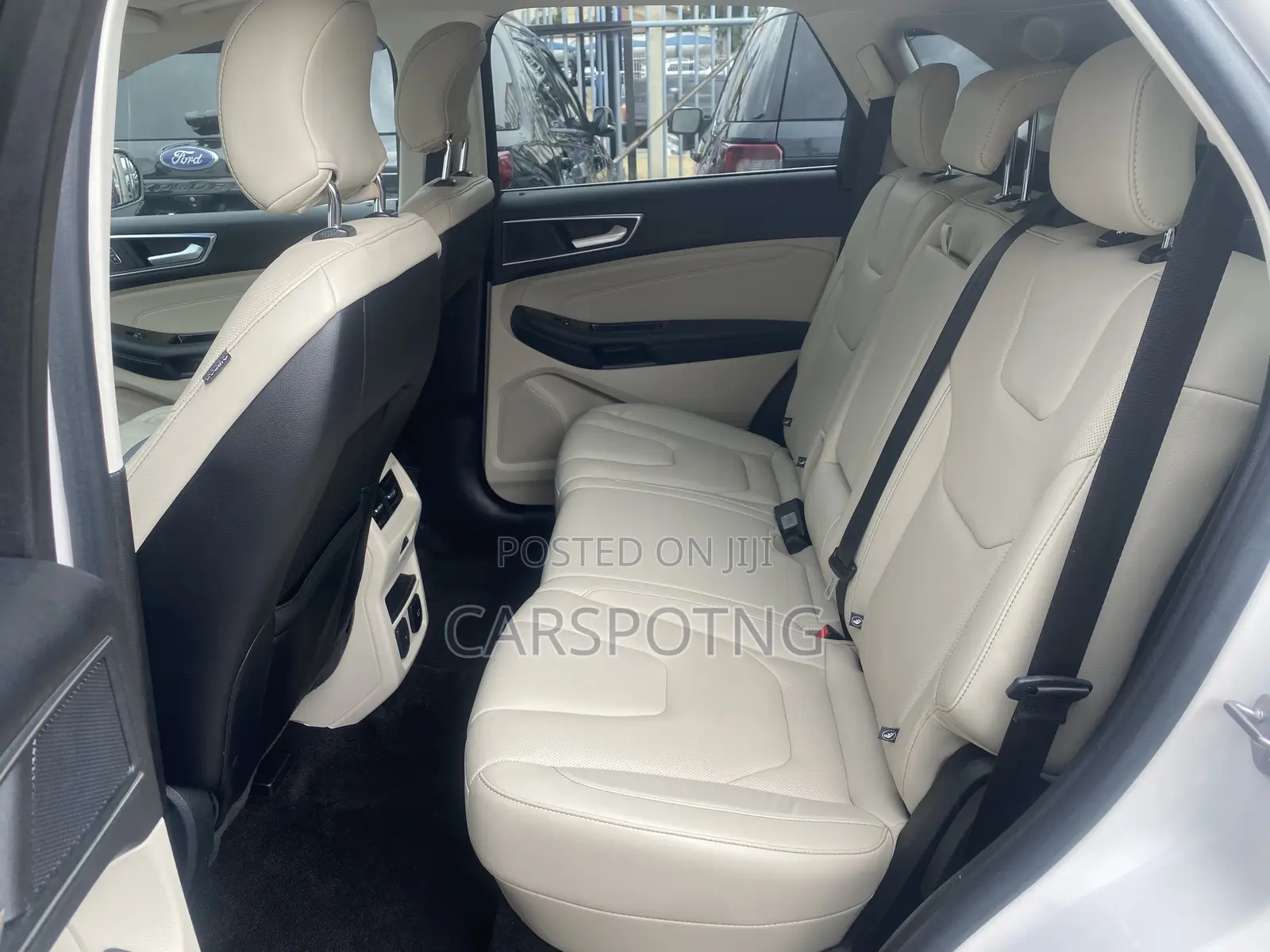 Ford Edge Titanium 4dr AWD 2017 White