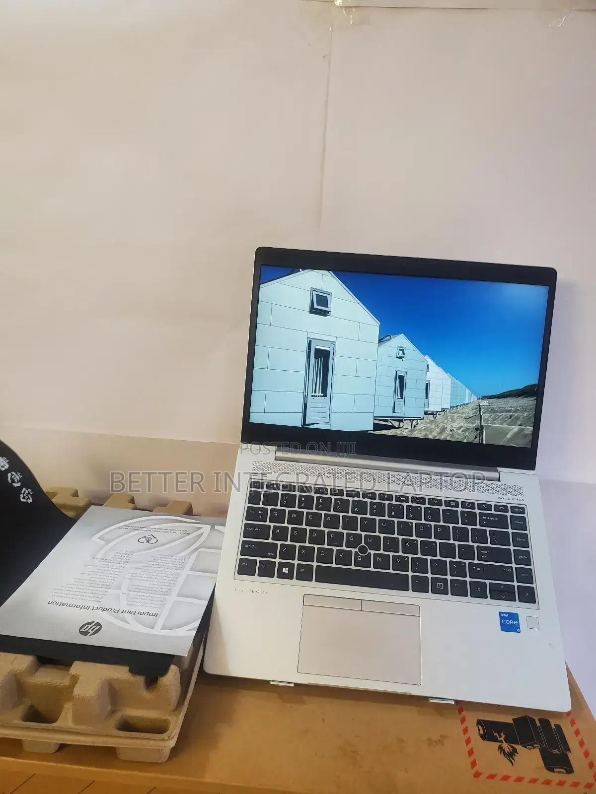 New Laptop HP EliteBook 735 G5 12GB Intel Core i5 SSD 1T