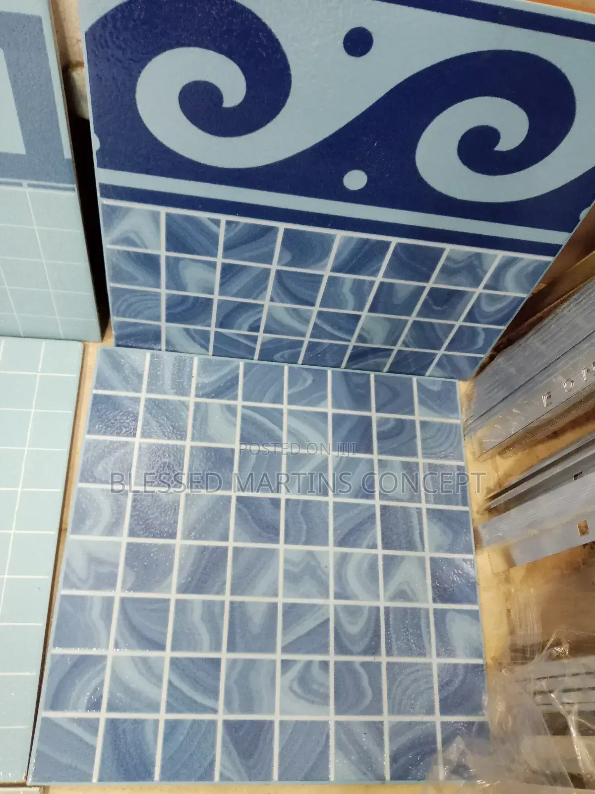 Quality Spanish Swimming Pool Tiles for Both Wall/Floor.