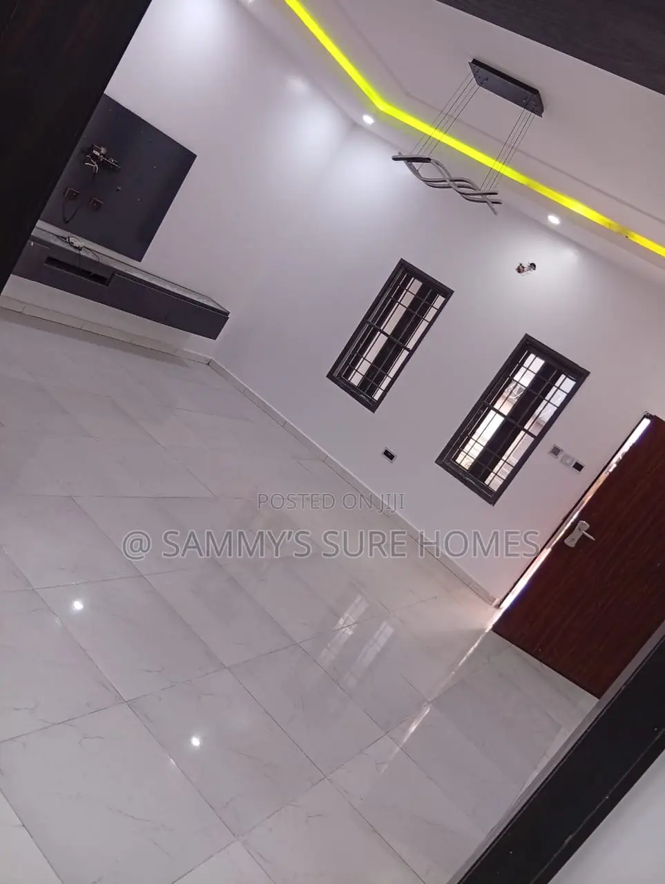 2bdrm Block of Flats in Fo1 Kubwa for rent