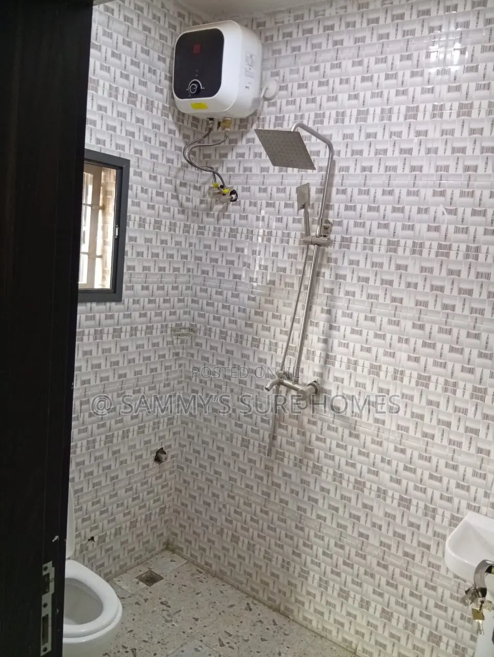 2bdrm Block of Flats in Fo1 Kubwa for rent