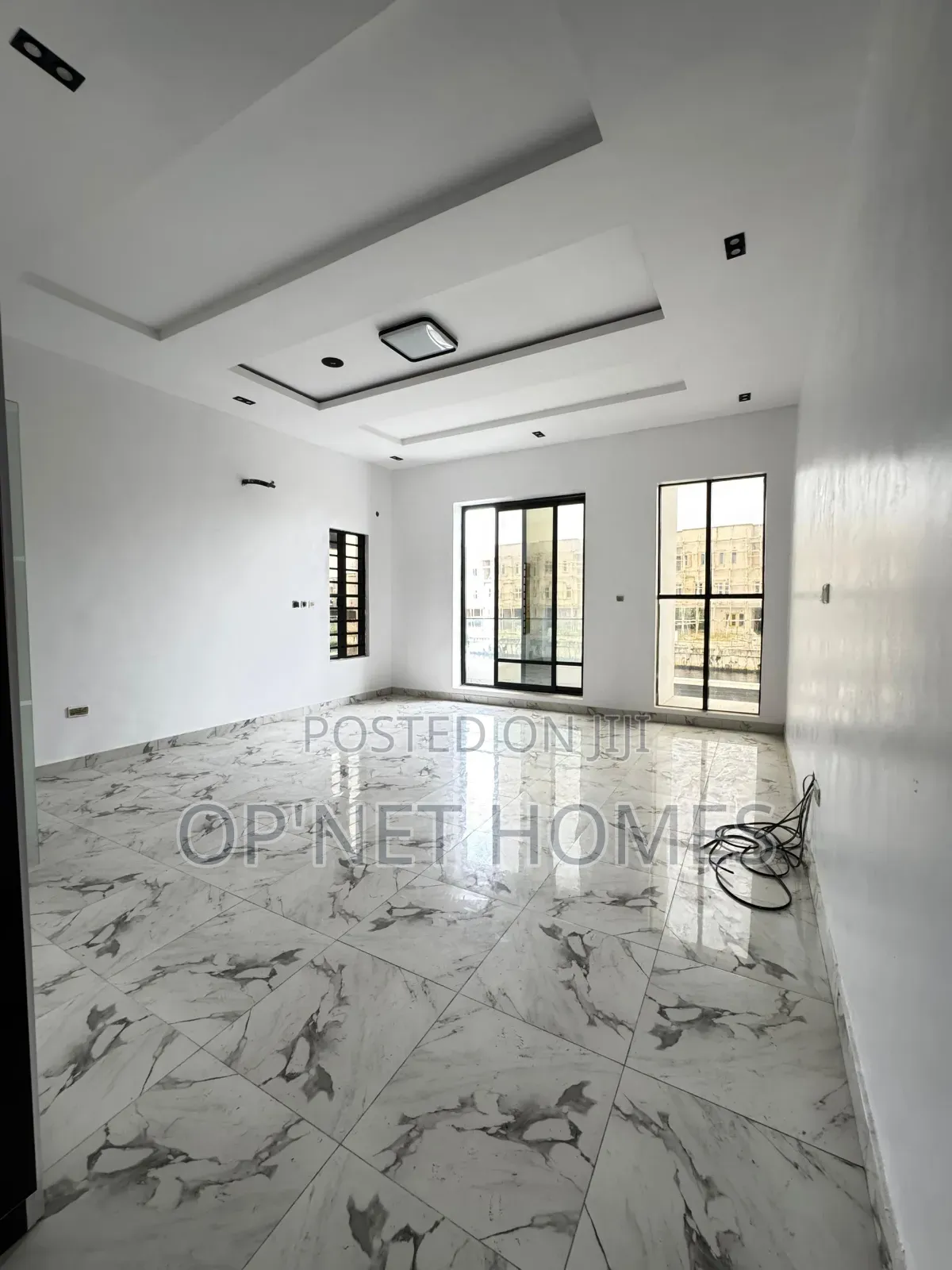 Furnished 4bdrm Duplex in Lekki for sale