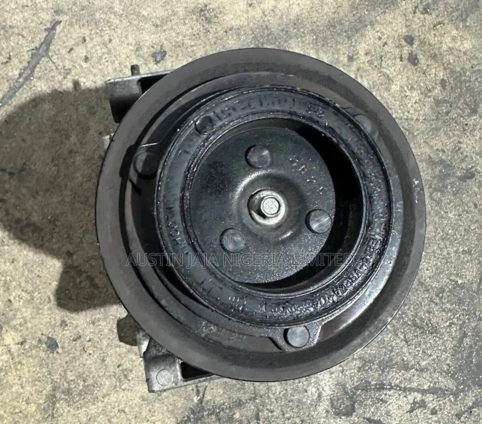2011- 2018 Chrysler 300 Ac Compressor