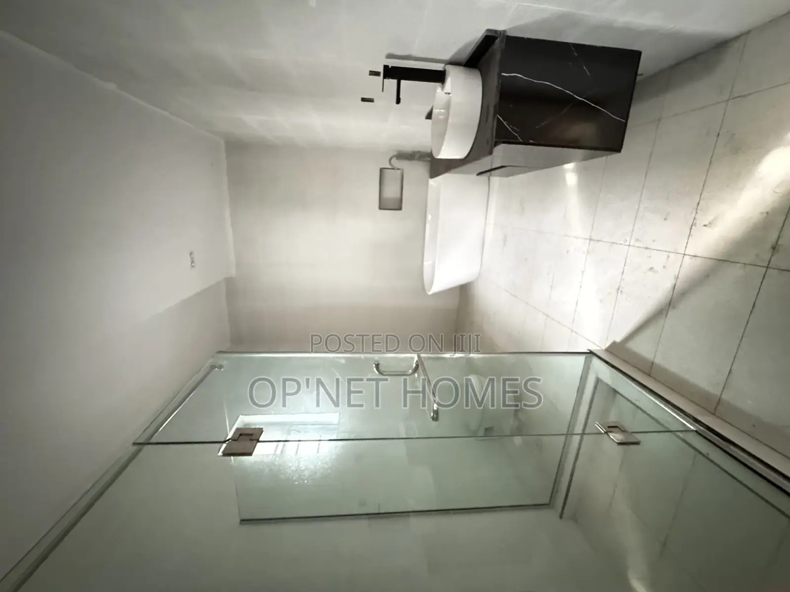 4bdrm Duplex in Harris Drive, Lekki for sale