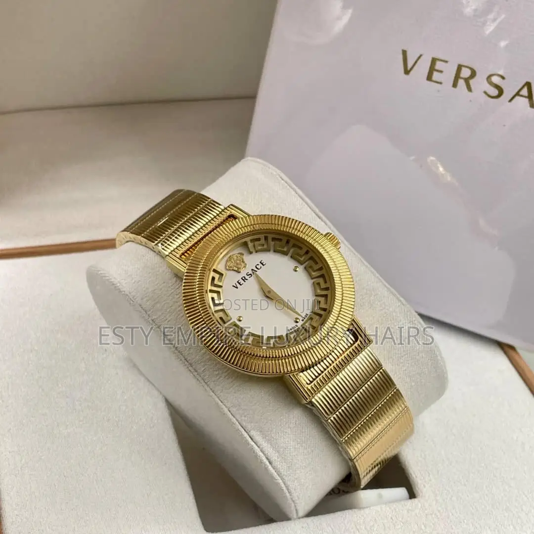 Versace Quality Luxury Female Chain Strap Wristwatch