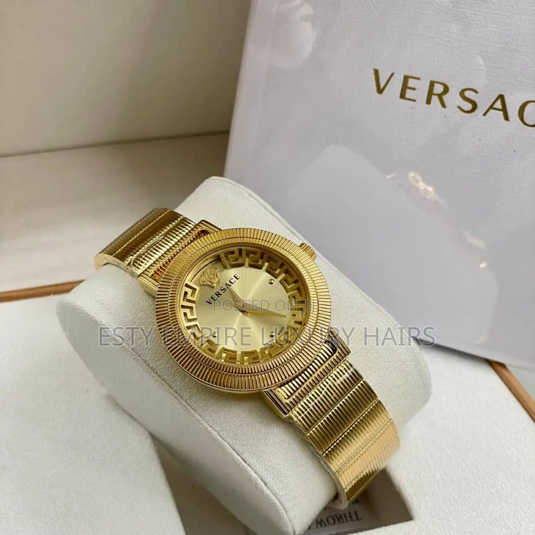 Versace Quality Luxury Female Chain Strap Wristwatch