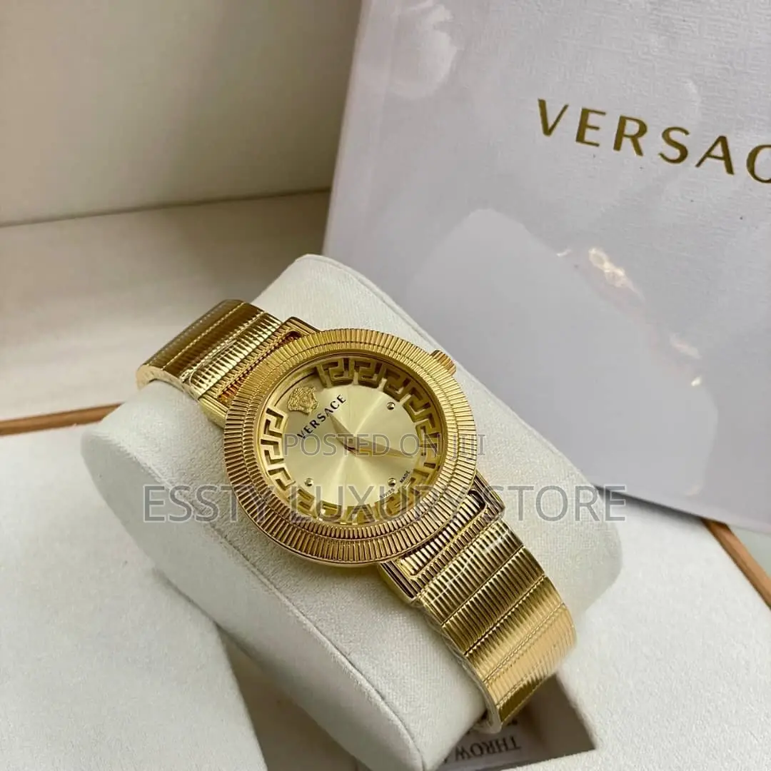 Versace Quality Luxury Female Chain Strap Wristwatch