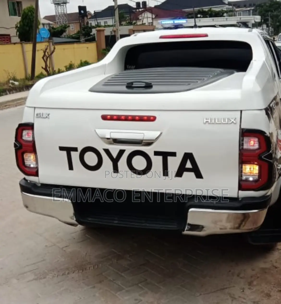 Carryboy Booth Cover For Hilux