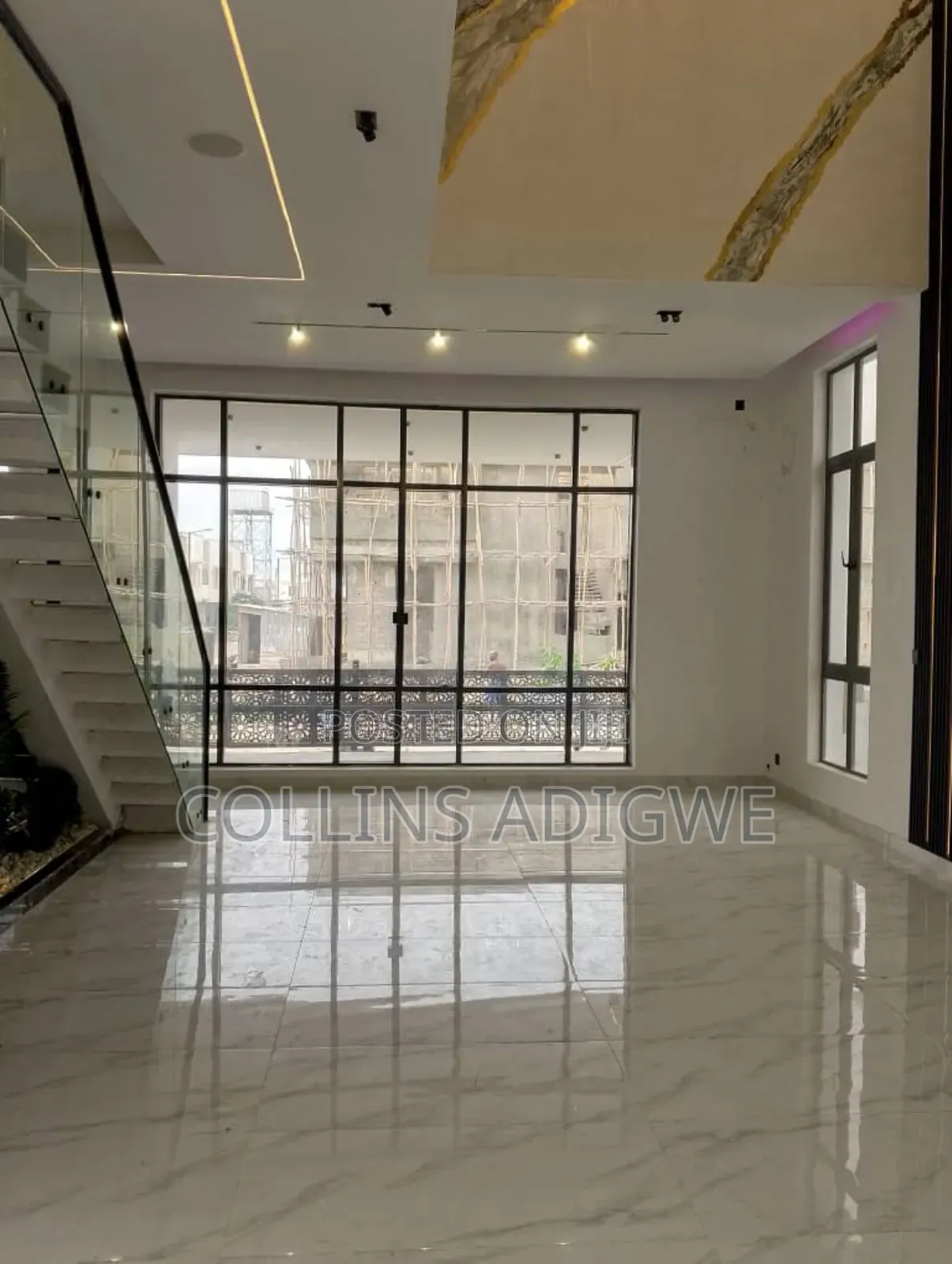 5bdrm Duplex in Lekki Conservation for sale