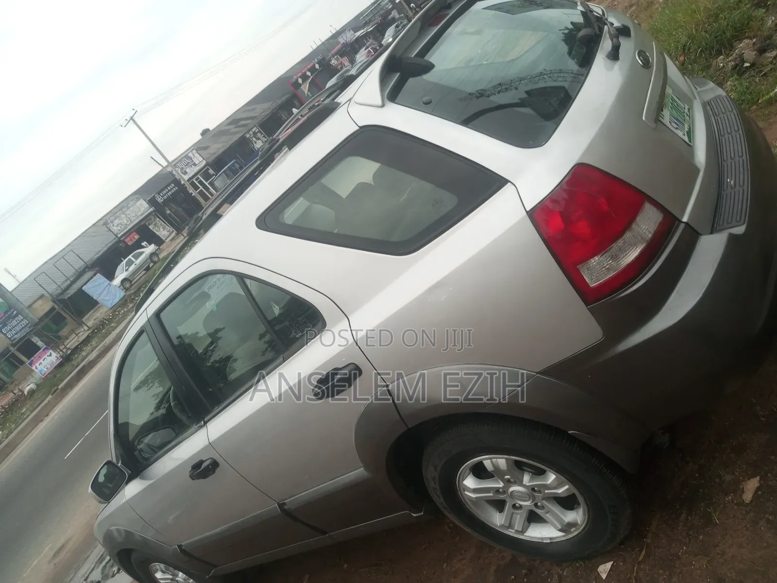 Kia Sorento 2008 Silver
