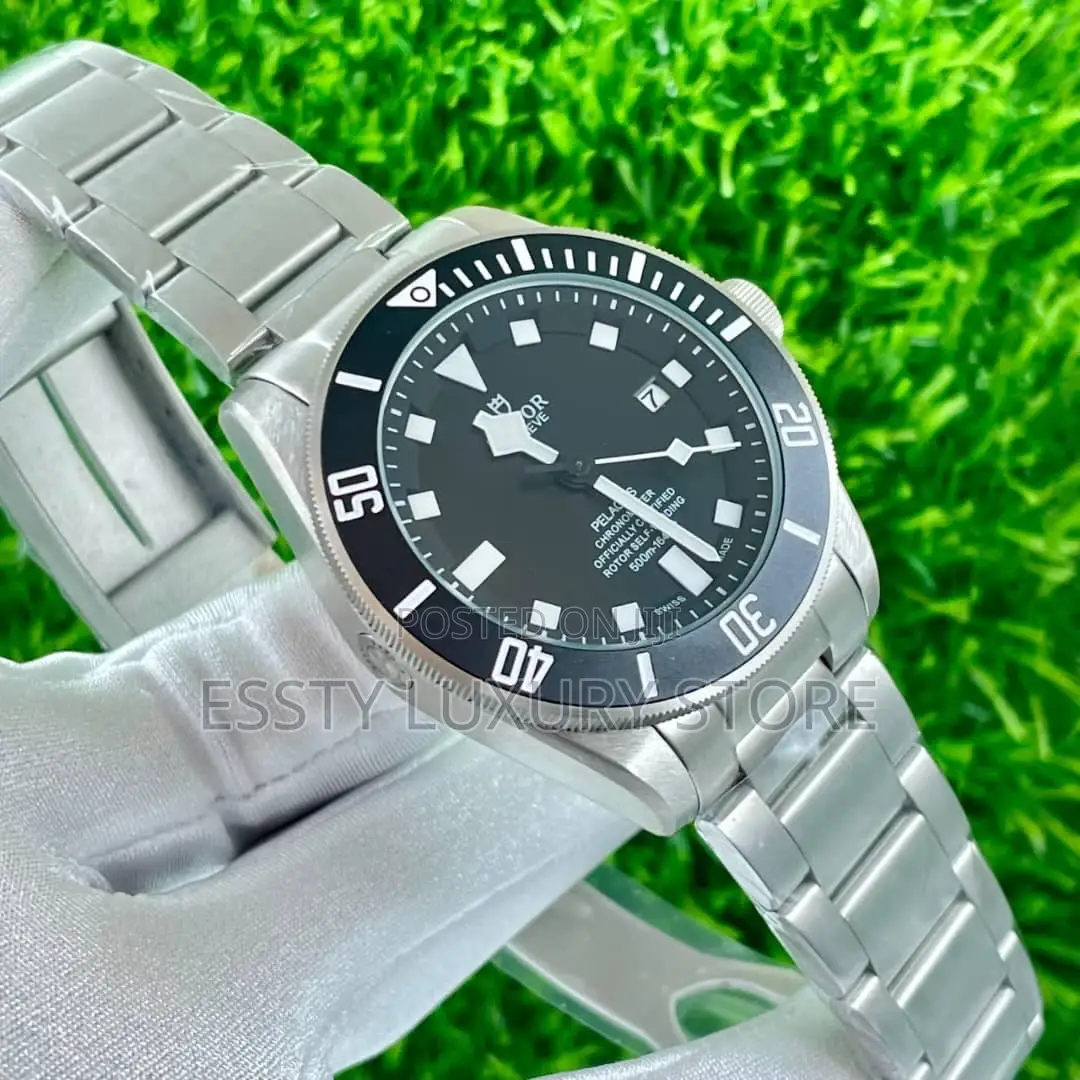 Tudor Quality Luxury Men Chain Strap Wristwatch