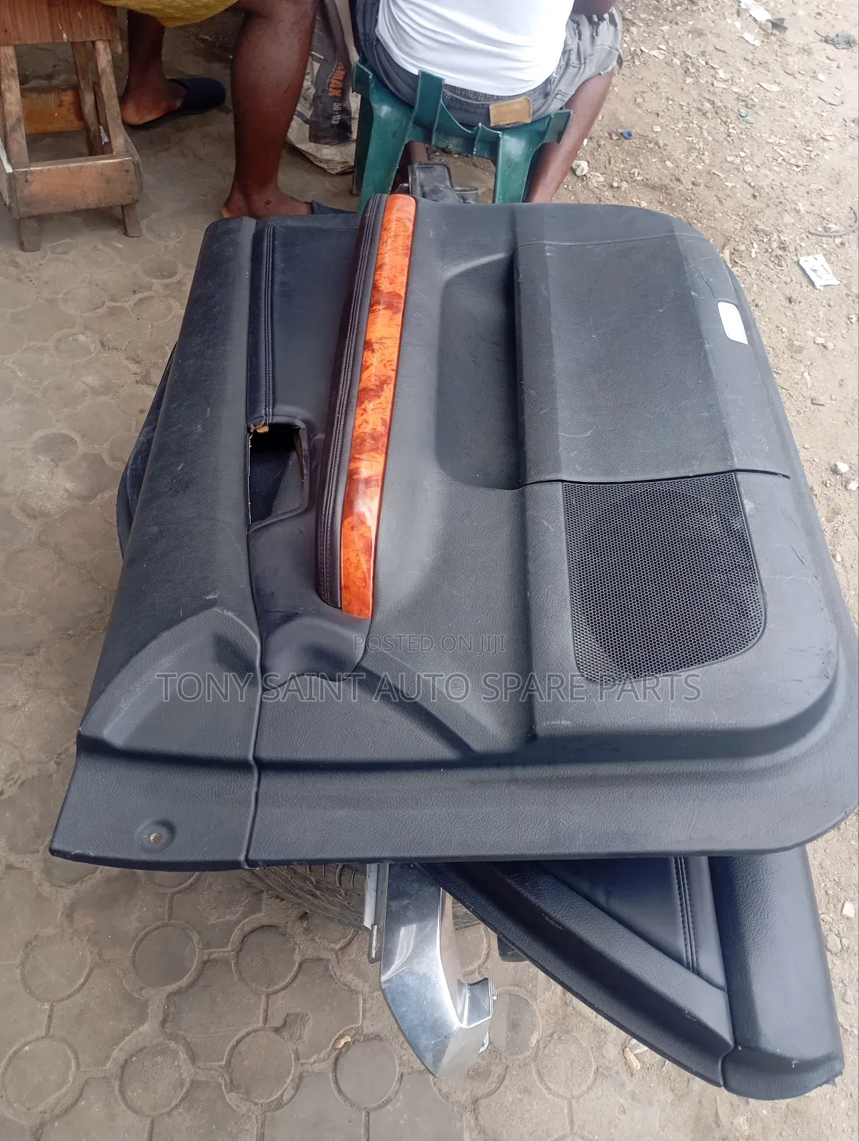 Lexus Rx330 Complete 4 Doormat Black Colour