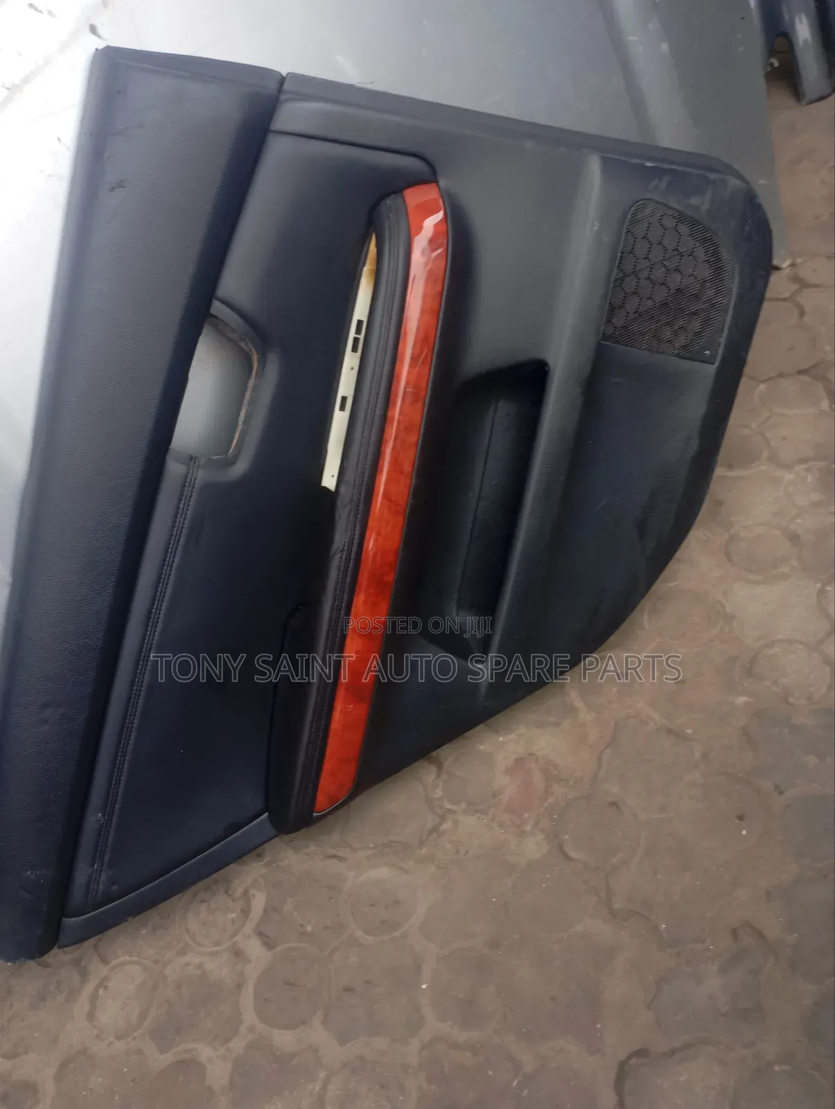 Lexus Rx330 Complete 4 Doormat Black Colour