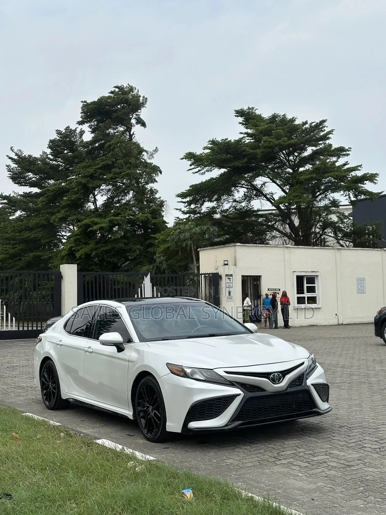 Toyota Camry XSE 2021 White