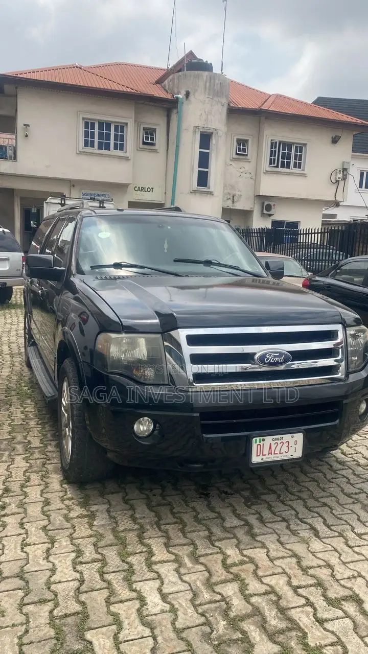 Ford Expedition EL XLT 2011 Black