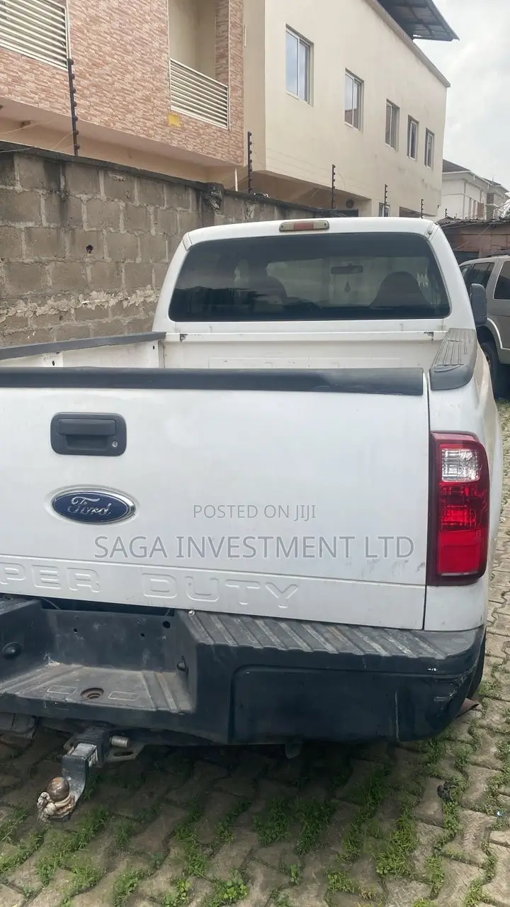 Ford F-350 SD SuperCab 2008 White