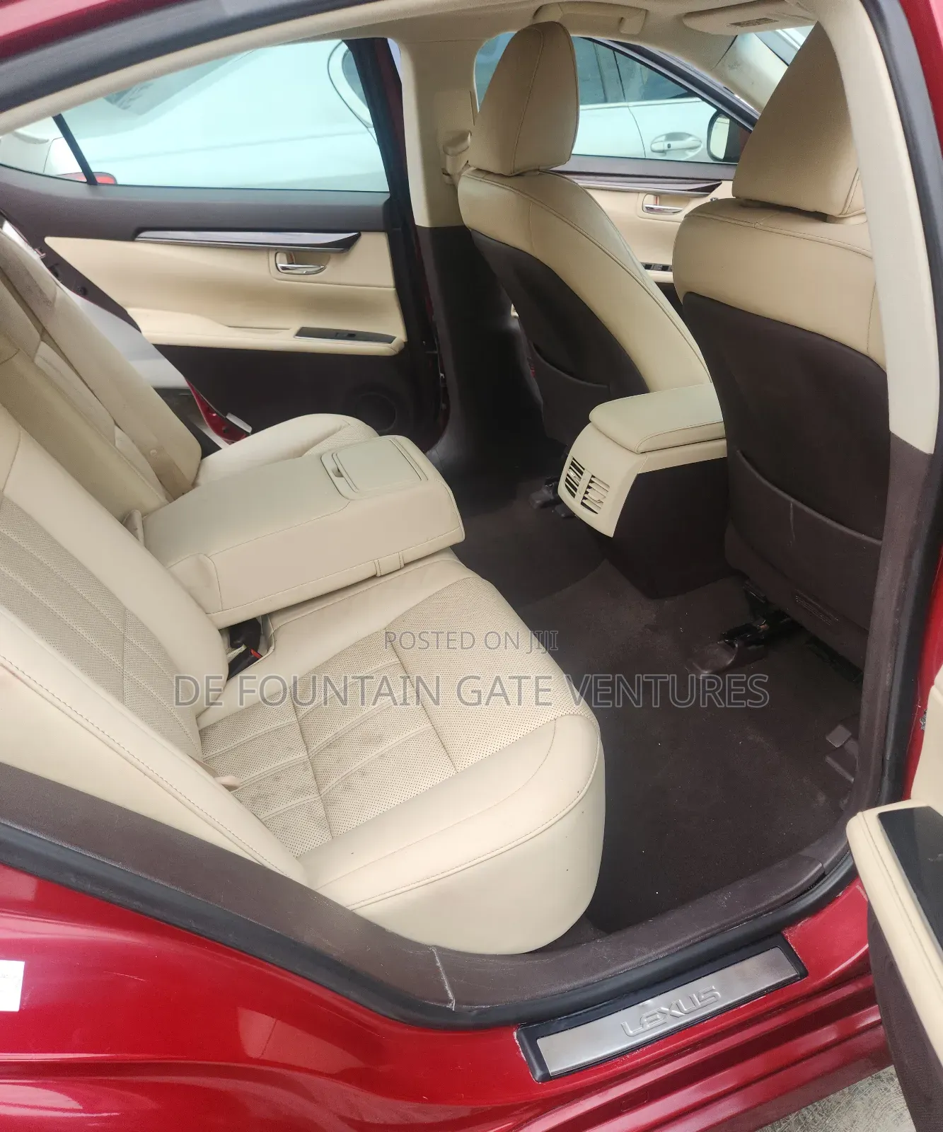 Lexus ES 350 FWD 2017 Red