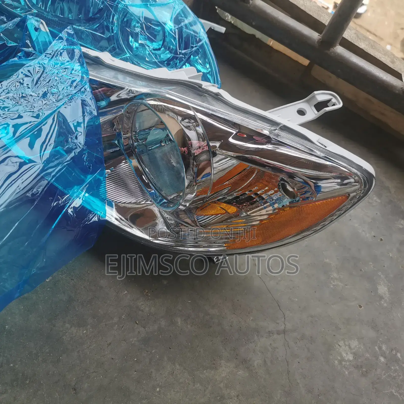 Head Lamp Corolla 2003 - 2006 Model