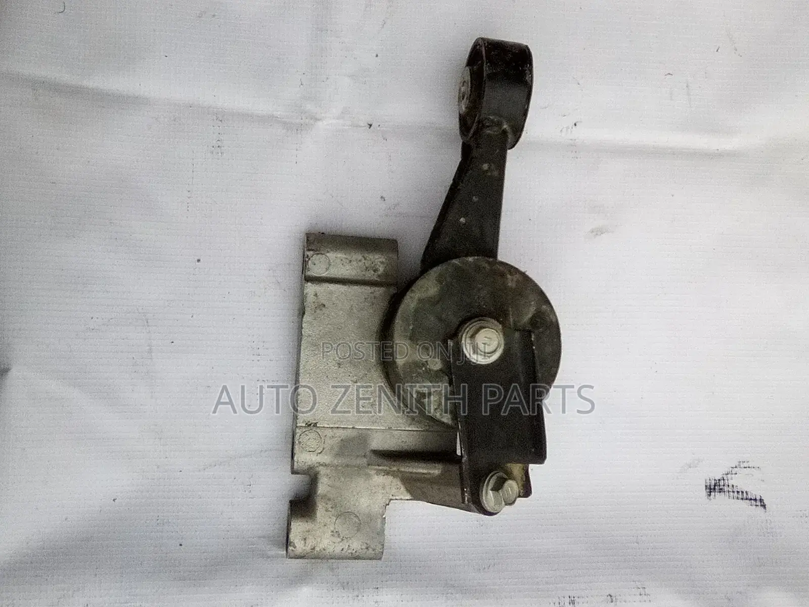 Engine Seat: Rx350 2010