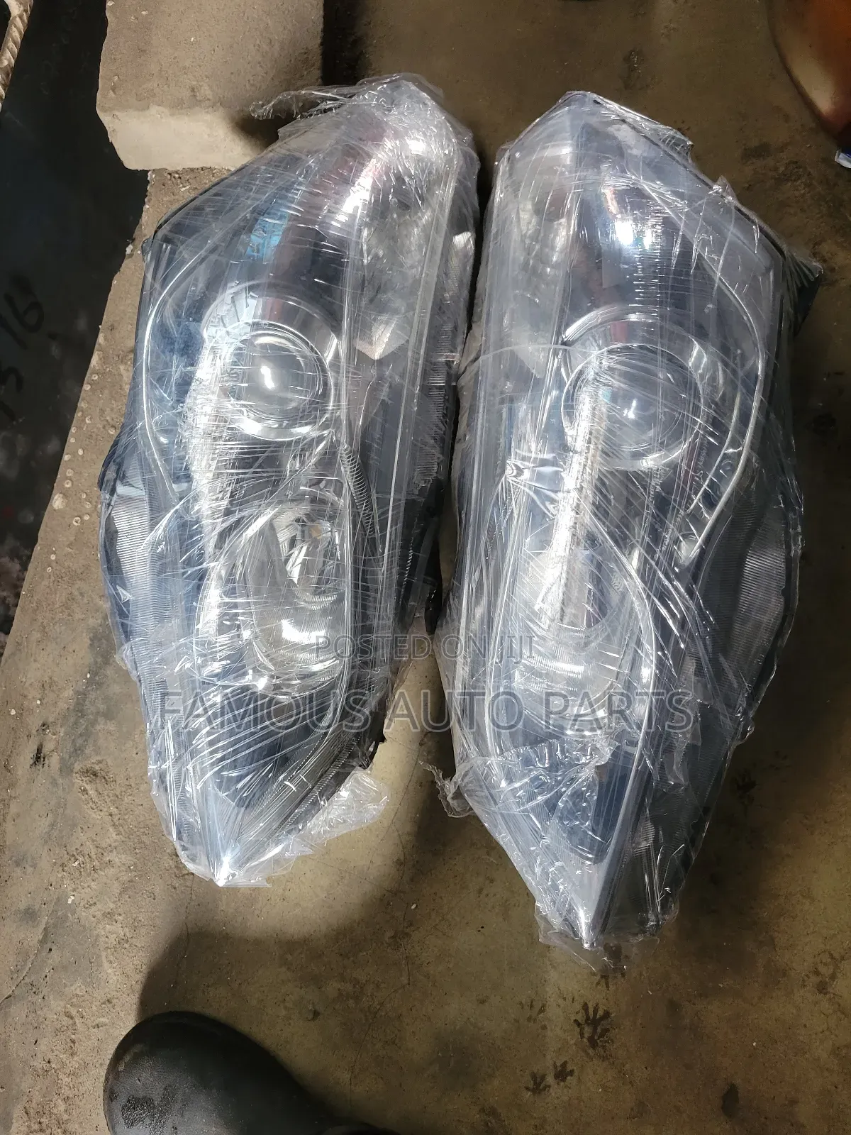Suzuki Ciaz Headlight 2015