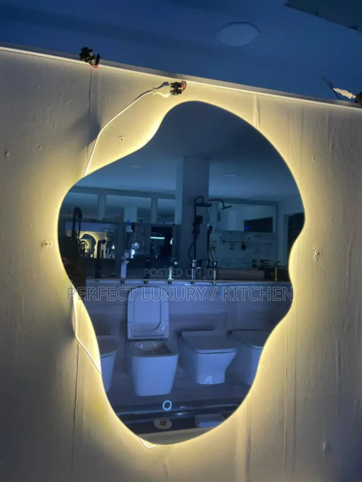 Shapeless Designs 3 Colored 80x60cm Led Lights Mirror