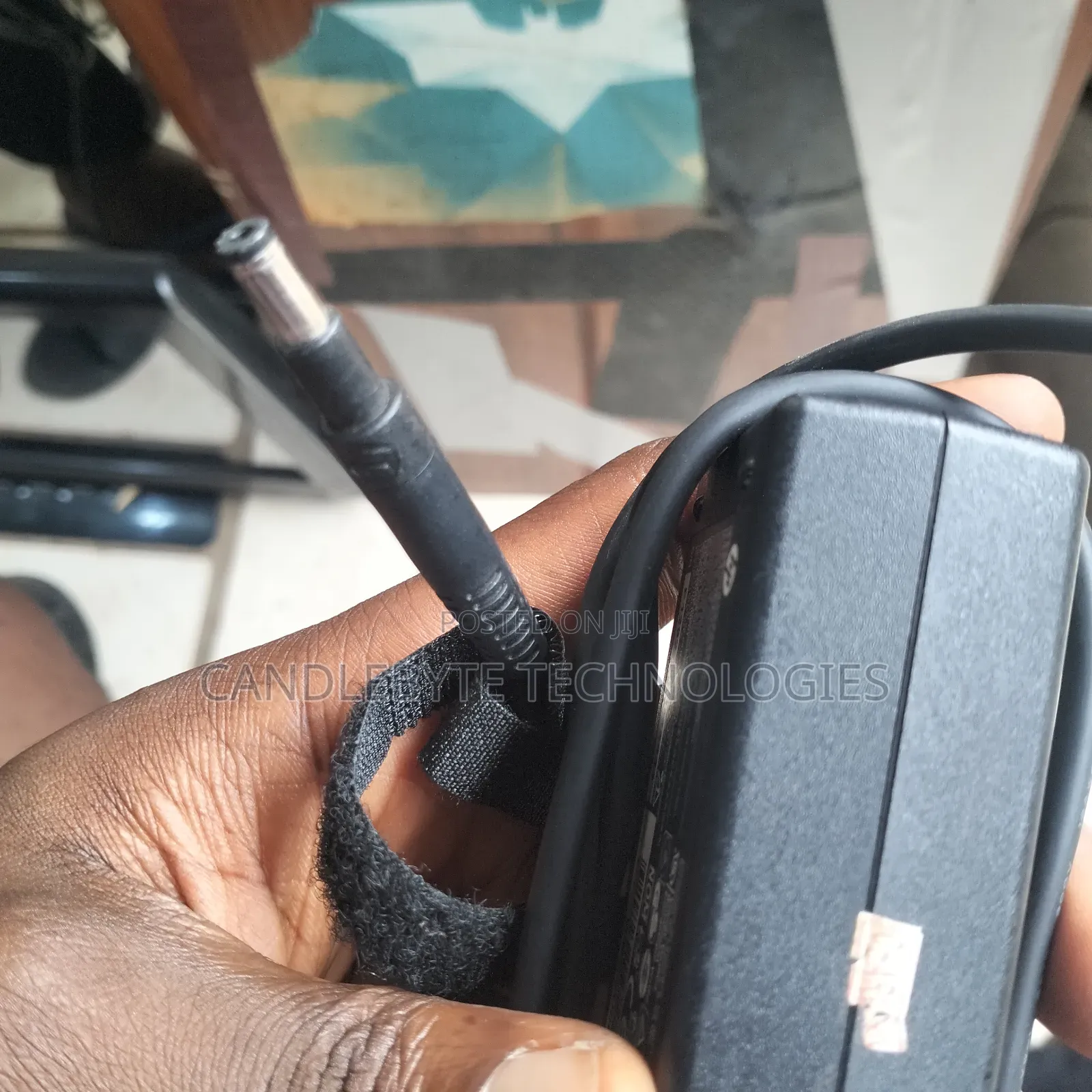 Follow Come Hp Small Pin Long Mouth Charger – Tested