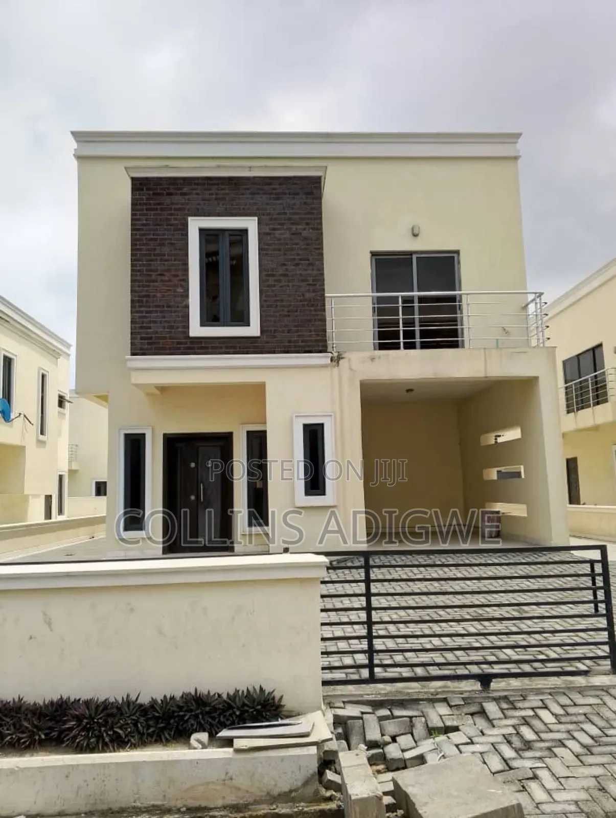 5bdrm Duplex in Chevron Estate for rent