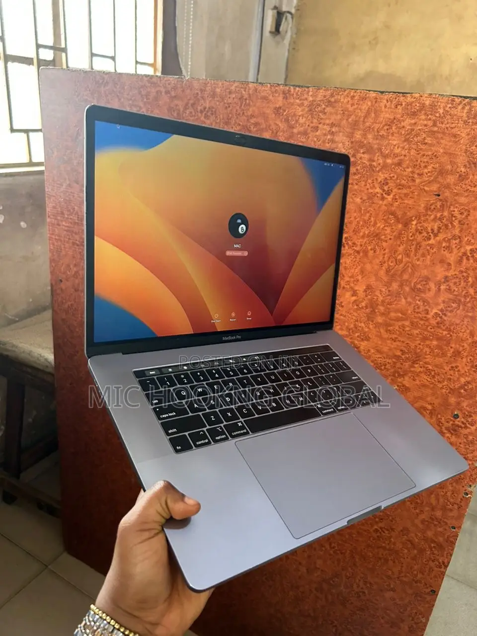 Laptop Apple MacBook Pro 2019 16GB Intel Core i9 SSD 512GB