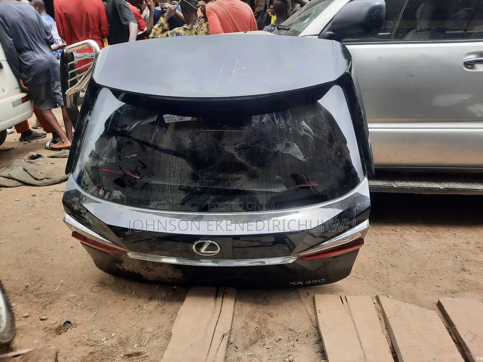 Lexus Booth Rx350 2020