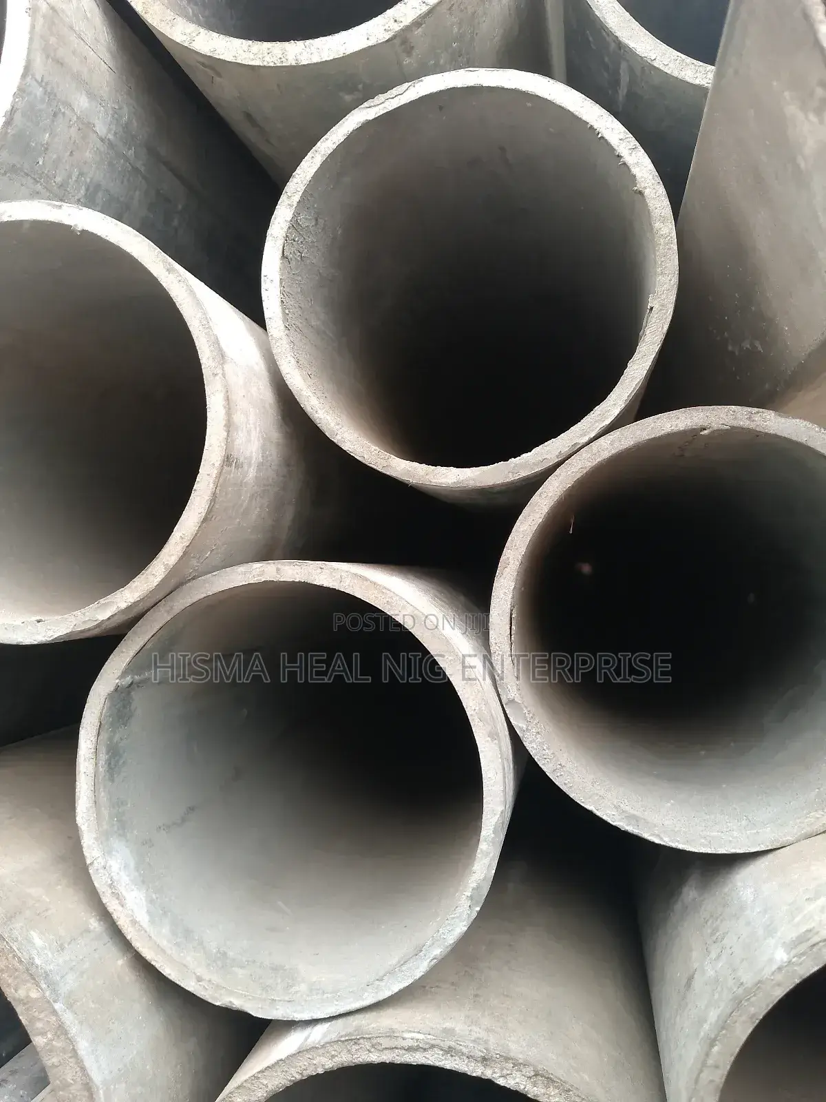 2 1⁄2" Hot Deep Galvanized Round Pipe (5.5 Meters Length)