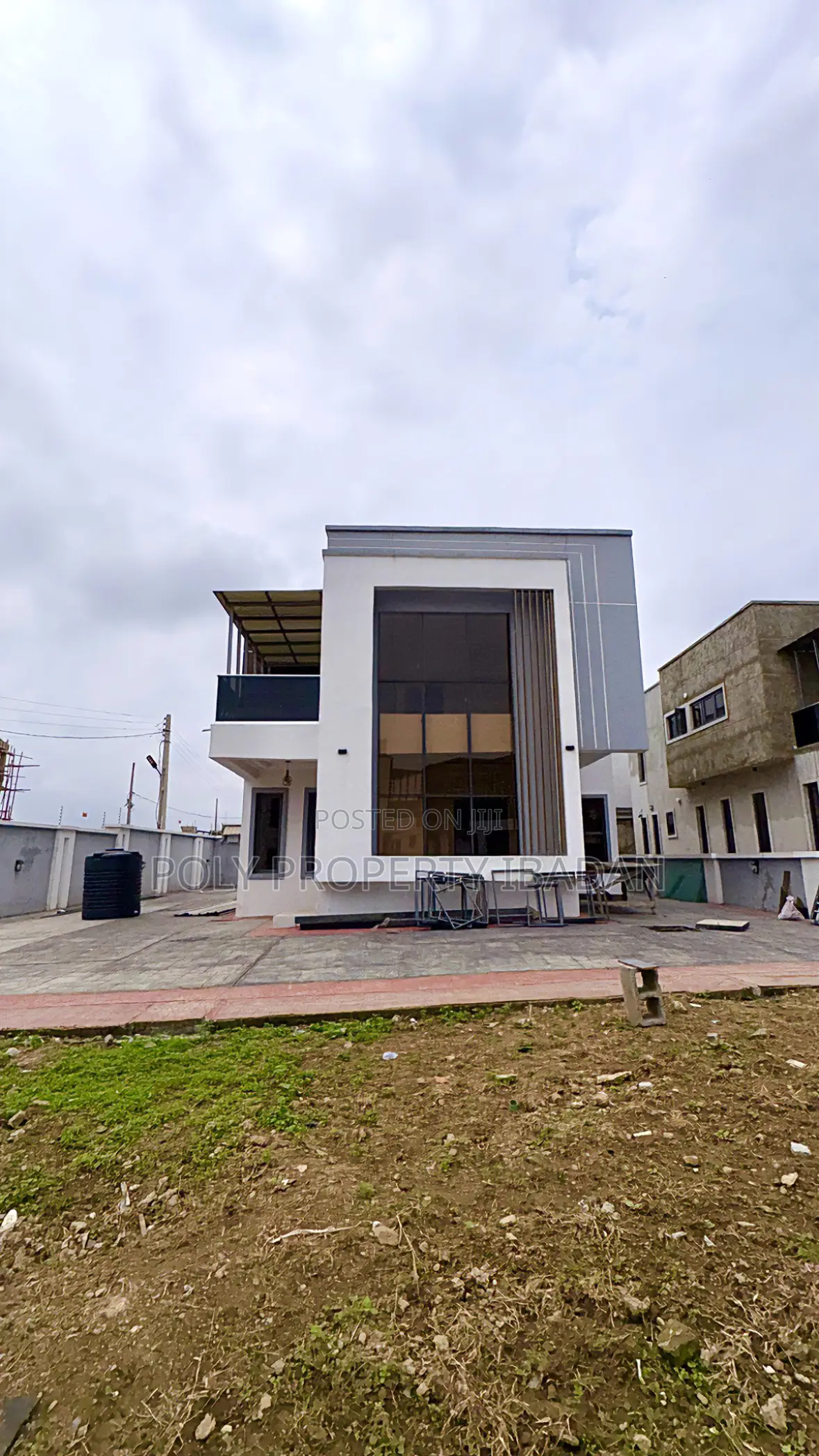 4bdrm Duplex in Chief Lateef, Ibadan for sale