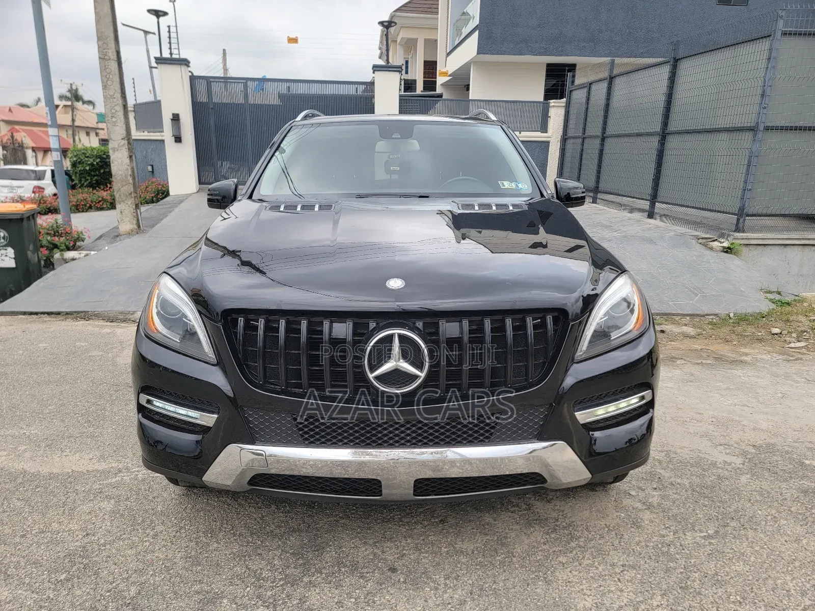 Mercedes-Benz M Class ML350 4MATIC 4dr SUV AWD (3.5L 6cyl 7A) 2014