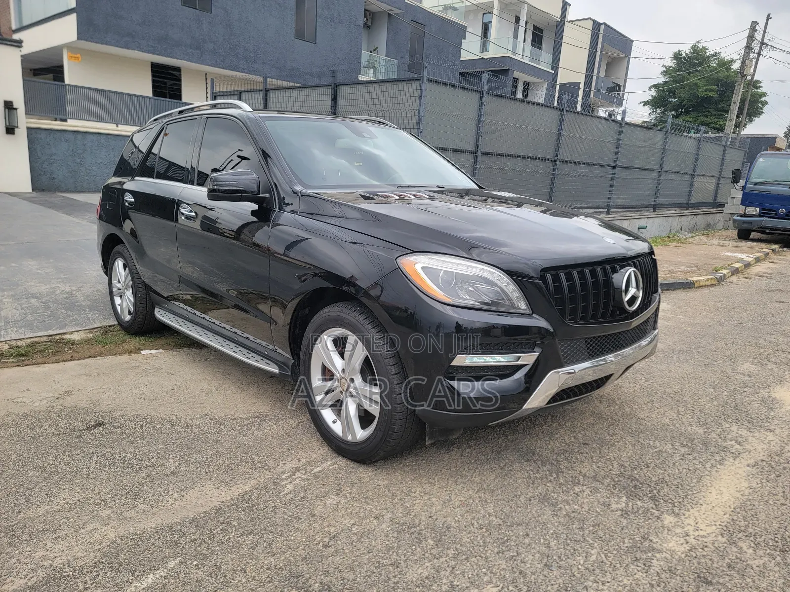 Mercedes-Benz M Class ML350 4MATIC 4dr SUV AWD (3.5L 6cyl 7A) 2014