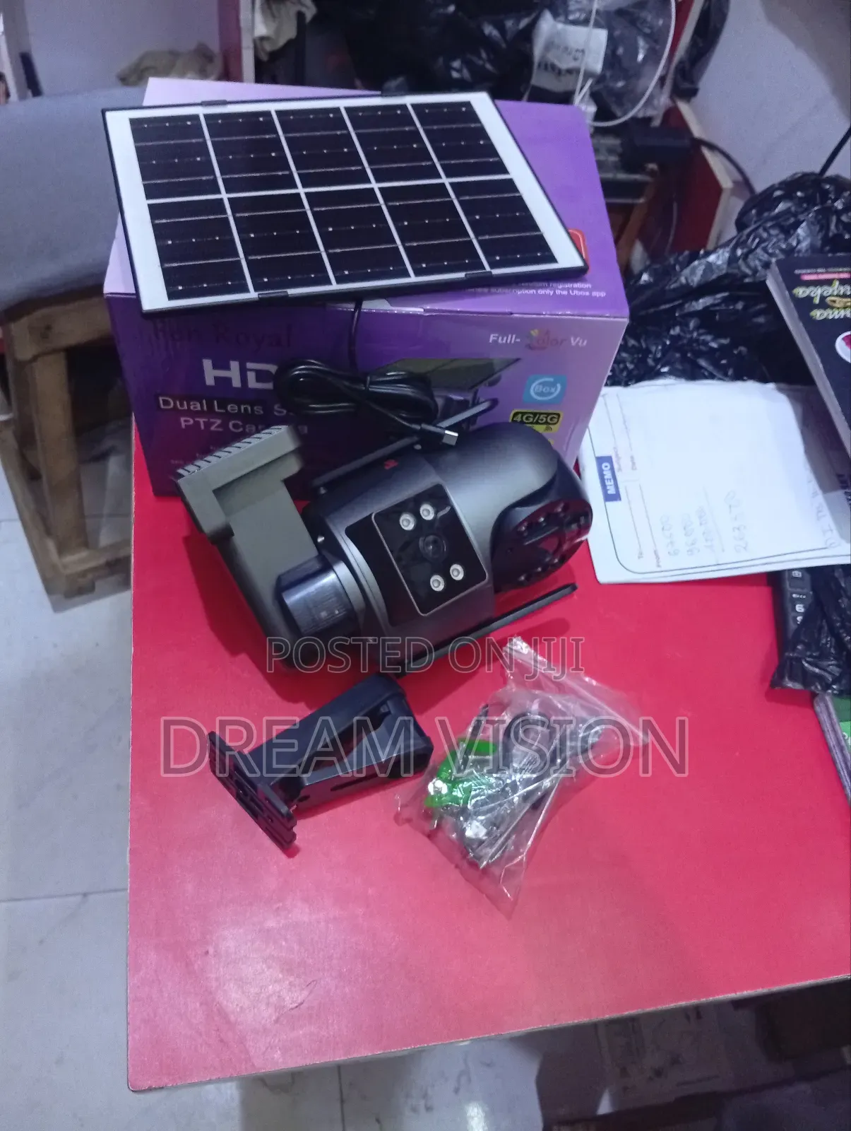 Ubox Intelligent Powered Solar Camera