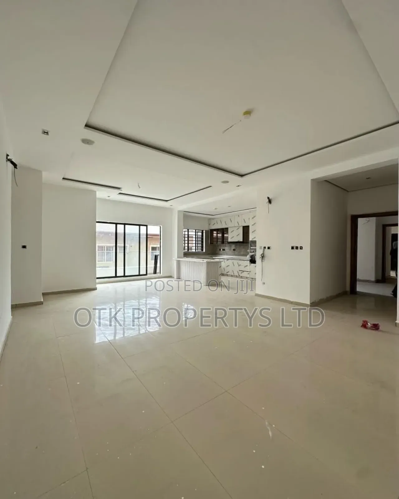 3bdrm Block of Flats in Lekki Phase 1 Lagos for sale