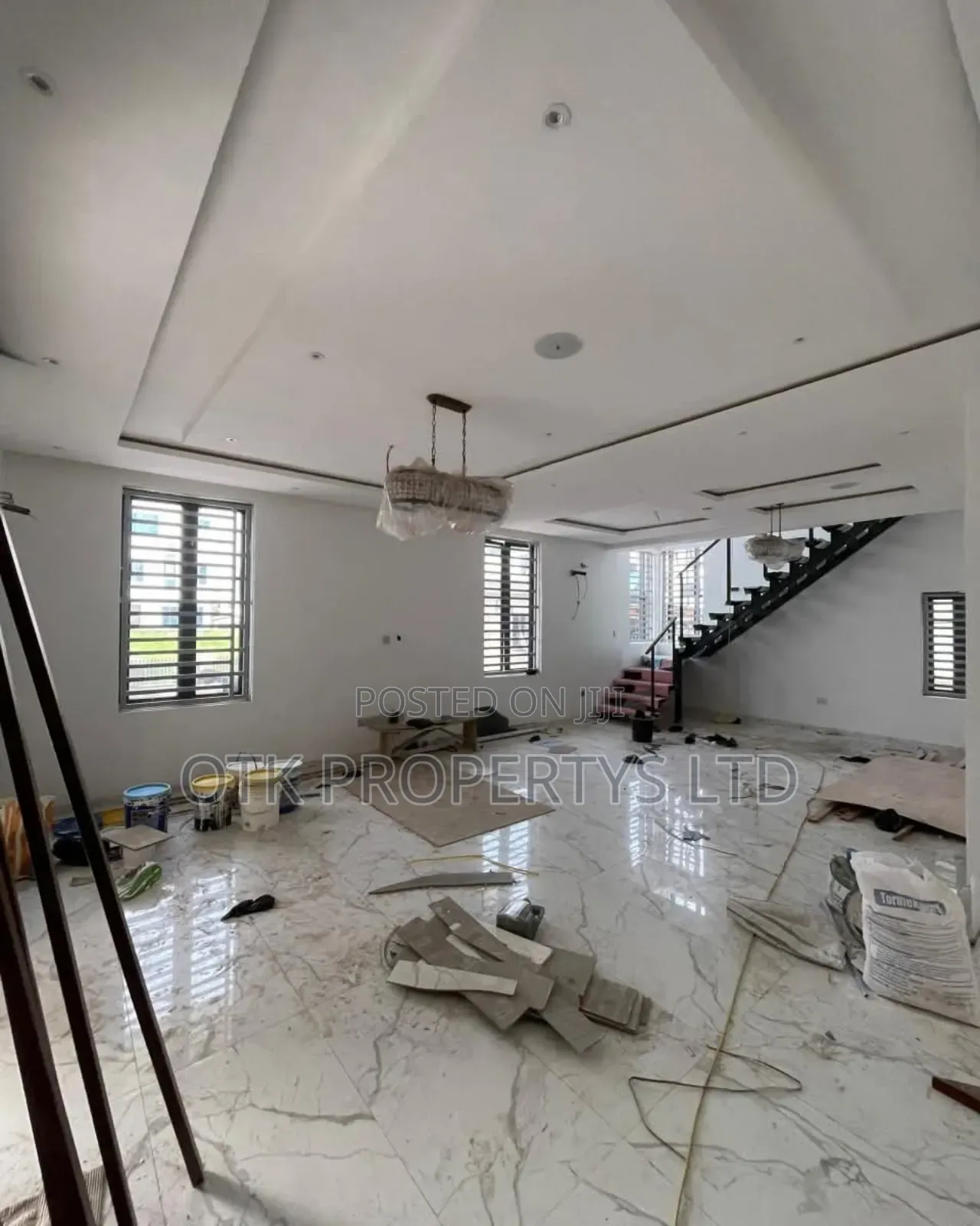 5bdrm Duplex in Osapa London Lekki for sale