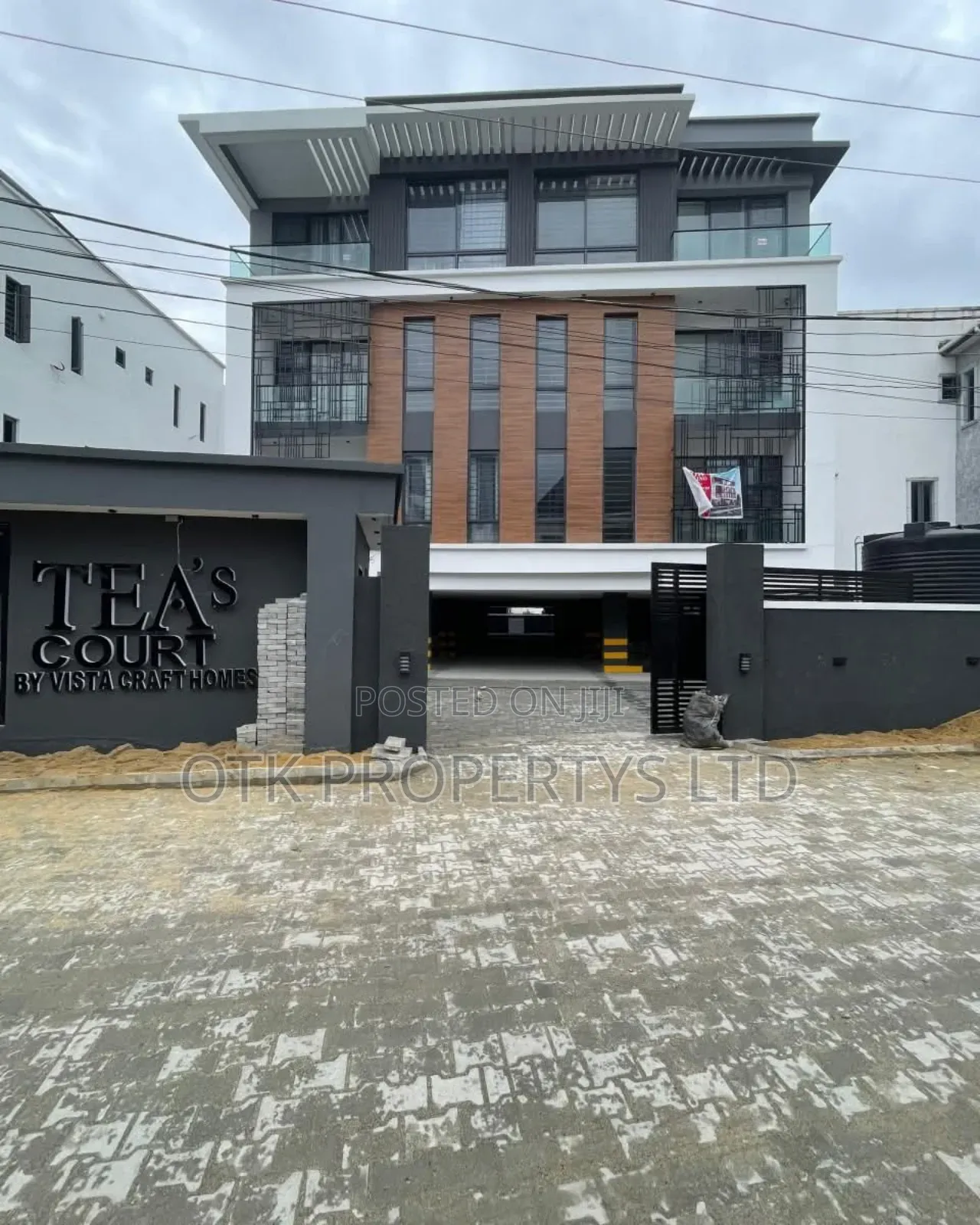 2bdrm Block of Flats in Ologolo Lekki Lagos for sale