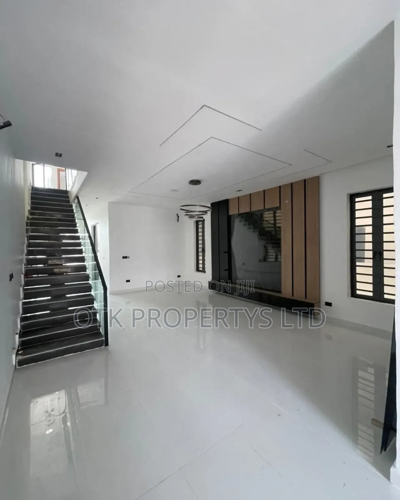 5bdrm Duplex in Ajah Lagos for sale