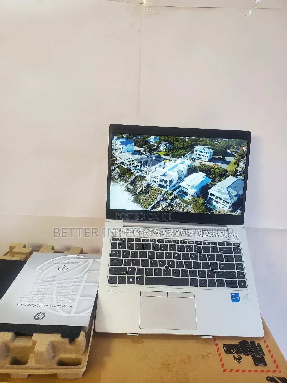 New Laptop HP EliteBook 735 G6 16GB Intel Core I5 SSD 512GB