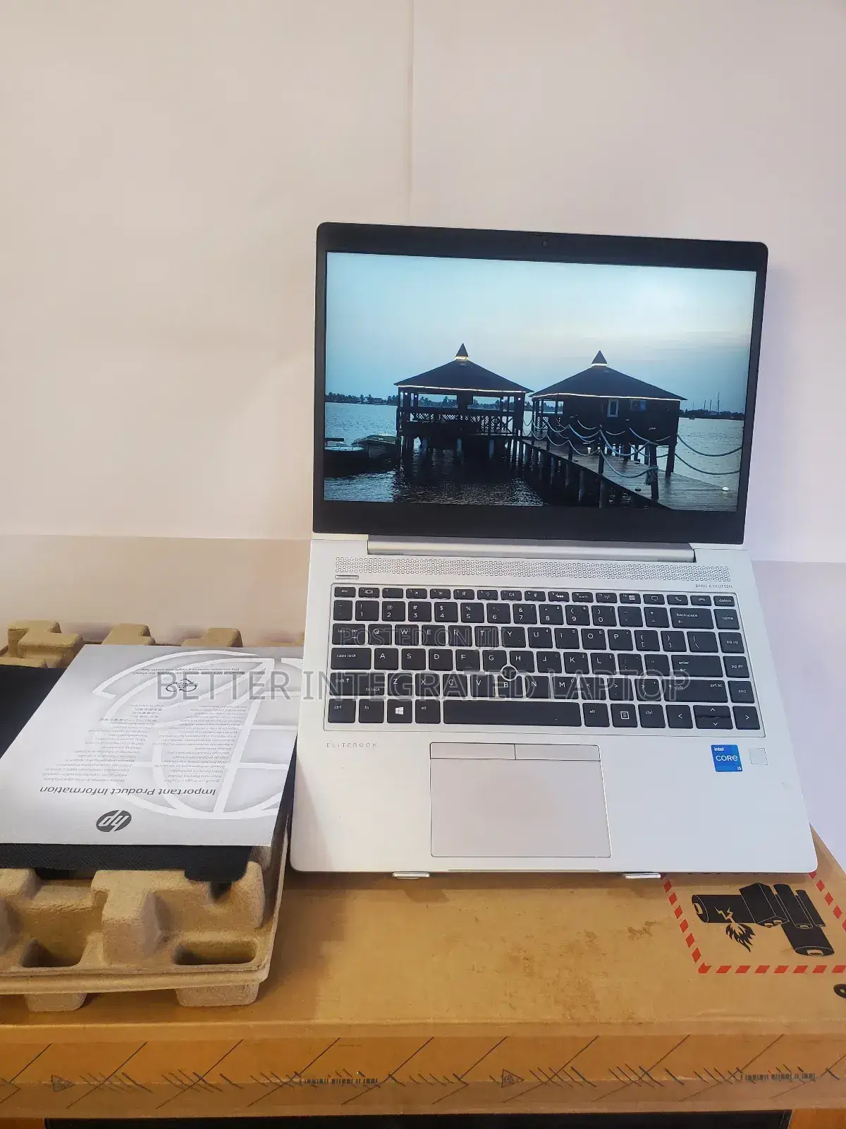 New Laptop HP EliteBook 735 G6 12GB Intel Core i5 SSD 1T