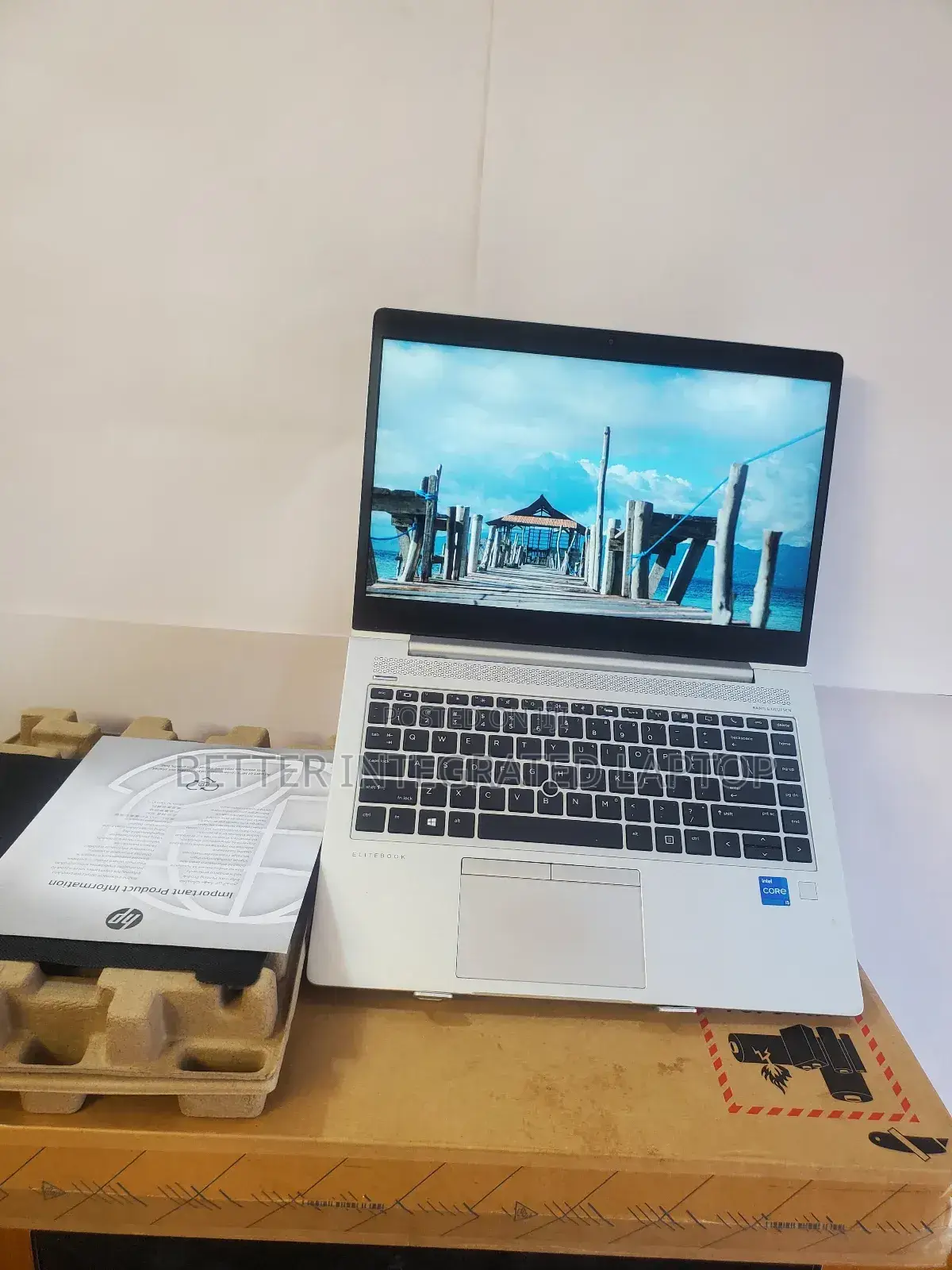 New Laptop HP EliteBook 735 G6 12GB Intel Core i5 SSD 1T