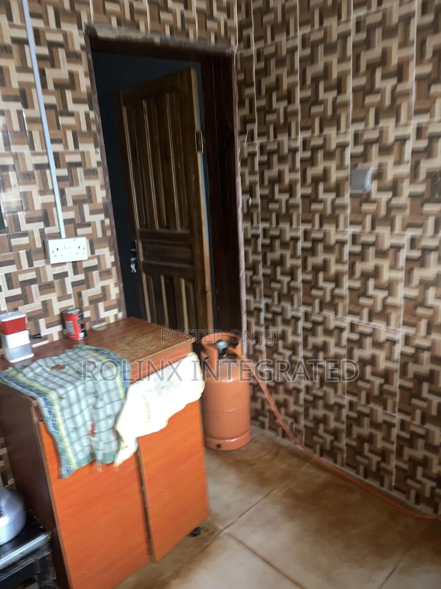 4bdrm Bungalow in Pillar Estate, Akala Express for sale