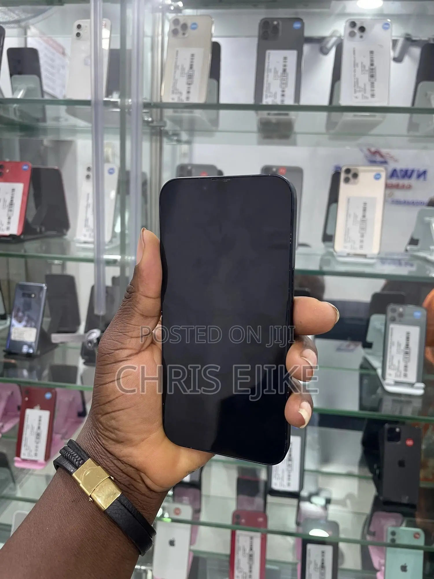 New Apple iPhone 13 128 GB Black